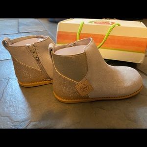 Livie and Luca Wink gold boots